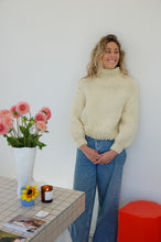 Load image into Gallery viewer, Big Knit Jumper