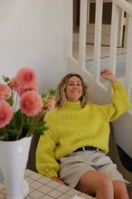 Load image into Gallery viewer, Big Knit Jumper
