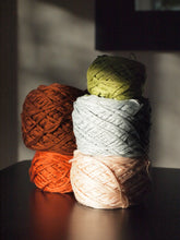 Load image into Gallery viewer, Baby Blanket Knit Kit