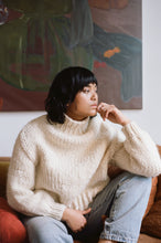 Load image into Gallery viewer, Big Knit Jumper IVORY
