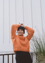 Load image into Gallery viewer, Big Knit Jumper ORANGE